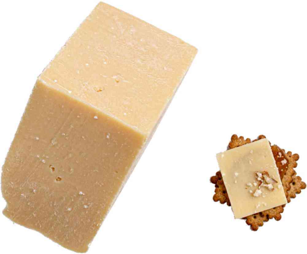 Сыр твердый Грана Марго резервный Margot Fromages 15 месяцев 40%