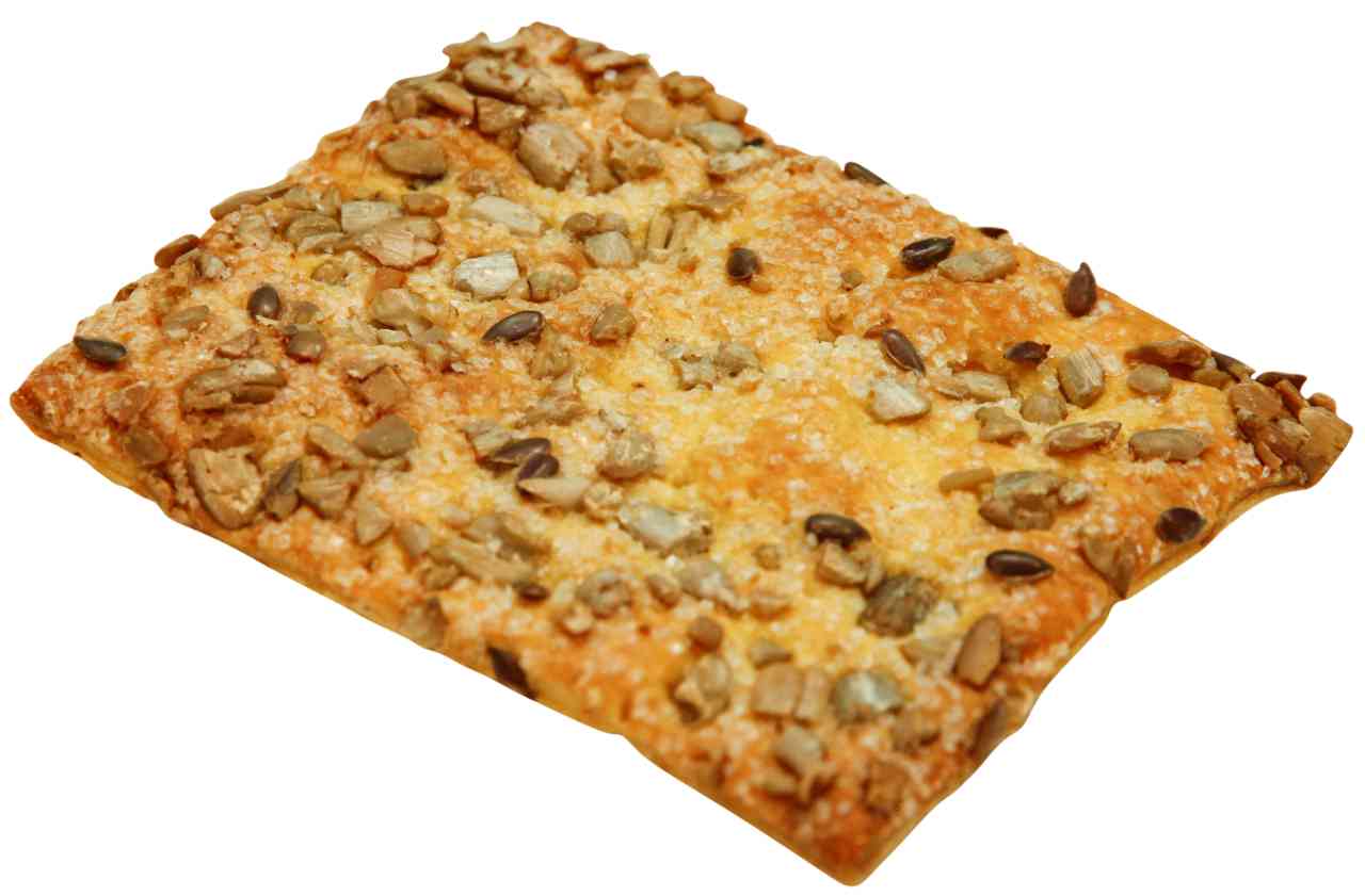 Крекер Успех Вкуснятки с семенами подсолнечника и льна уп